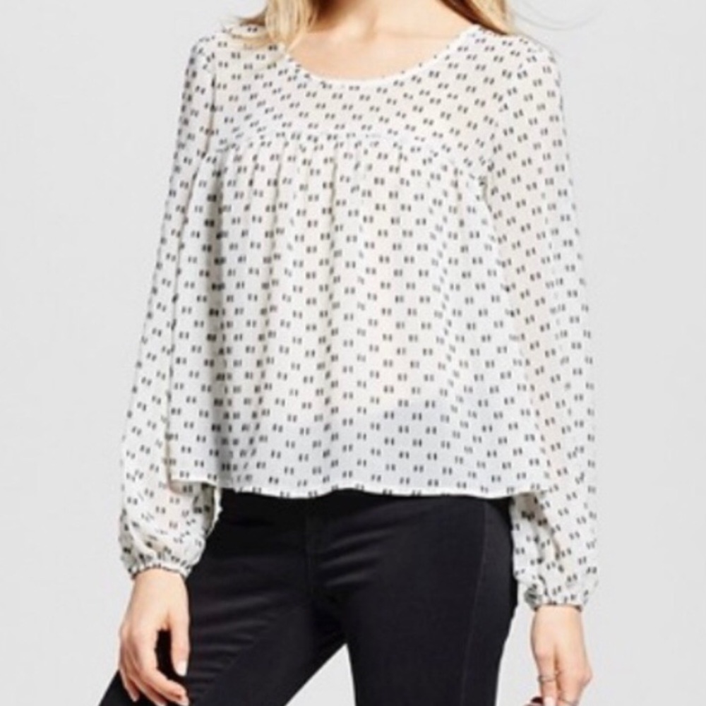 Bundle 3/$30 💎 Merona White w/Black Square Blouse